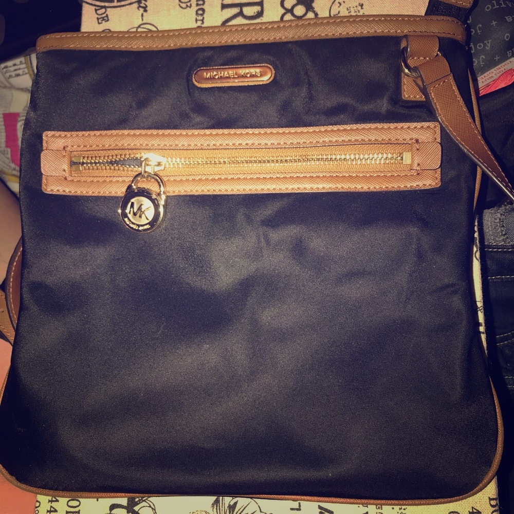 Michael kohr crossbody